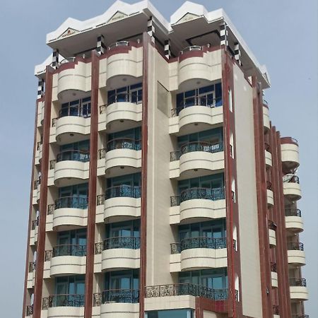 Bravia Eco Hotel Ломе Экстерьер фото